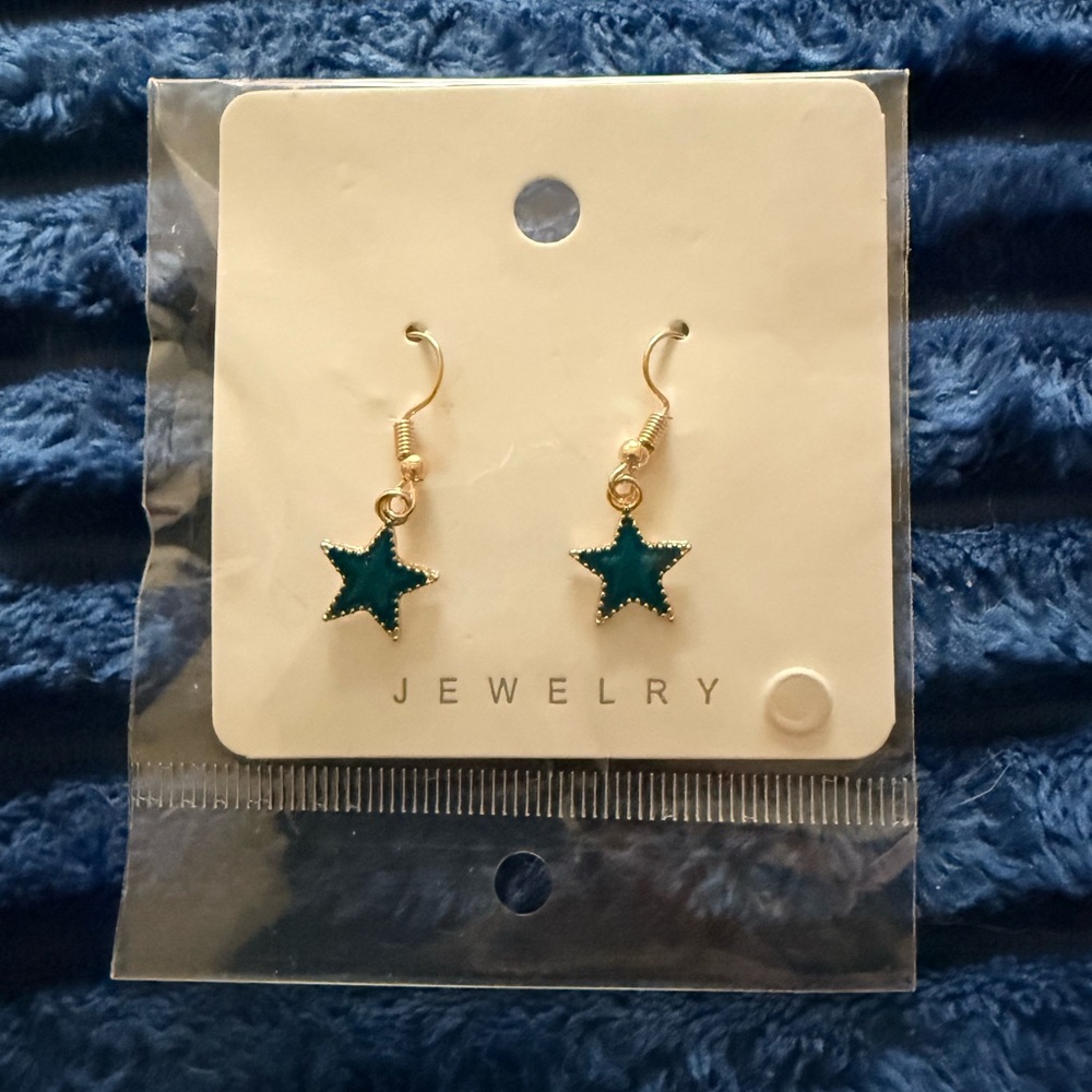☃️Gold and Teal Star Earrings - Picture 2 of 2